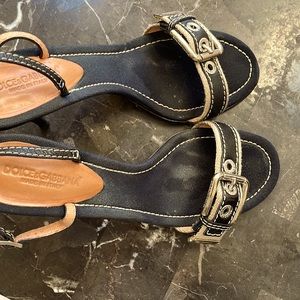 Dolce & Gabbana sling back sandal color black with natural color in canvas